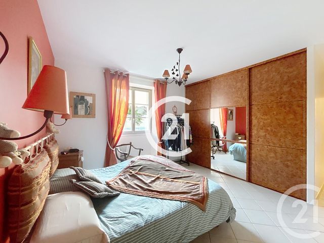 Maison à vendre - 5 pièces - 174 m2 - Sigogne - 16 - POITOU-CHARENTES