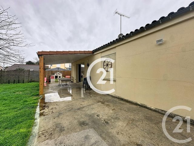 Maison &agrave; vendre - 4 pi&egrave;ces - 111 m2 - Jarnac - 16 - POITOU-CHARENTES