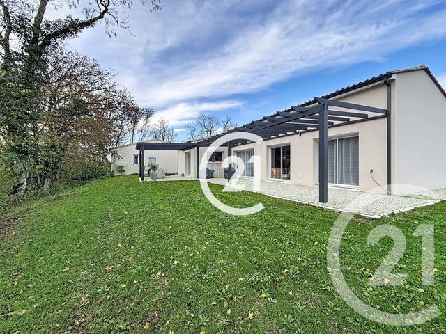 Maison &agrave; vendre - 5 pi&egrave;ces - 122 m2 - Julienne - 16 - POITOU-CHARENTES