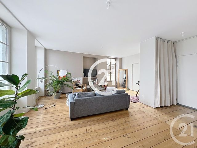 Appartement F2 à louer - 2 pièces - 73,50 m2 - Jarnac - 16 - POITOU-CHARENTES