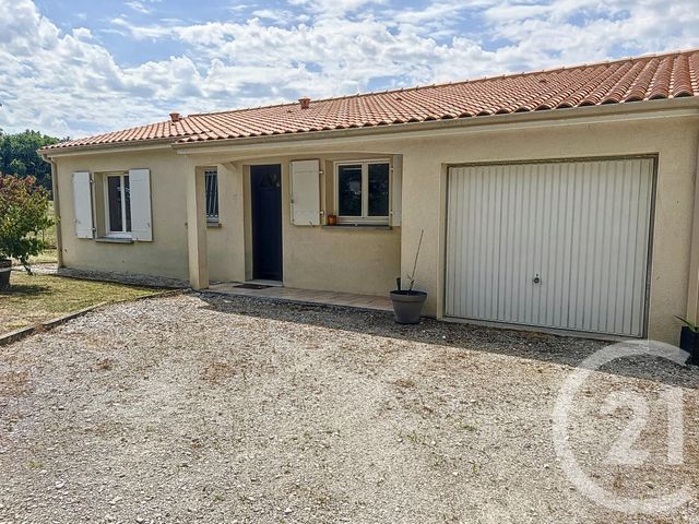 Maison &agrave; louer - 4 pi&egrave;ces - 83 m2 - Reparsac - 16 - POITOU-CHARENTES