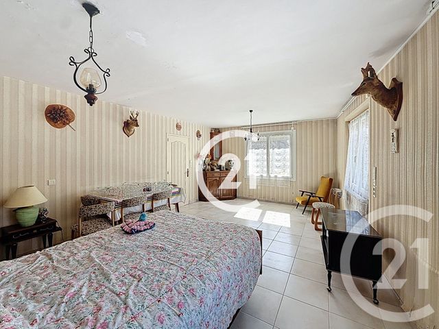 Maison &agrave; vendre - 4 pi&egrave;ces - 125 m2 - Ste Severe - 16 - POITOU-CHARENTES