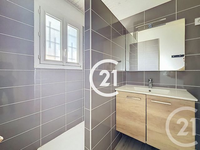 Maison &agrave; vendre - 5 pi&egrave;ces - 131 m2 - Gensac La Pallue - 16 - POITOU-CHARENTES