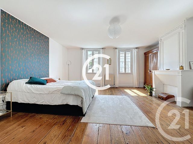 Maison &agrave; vendre - 7 pi&egrave;ces - 331 m2 - Jarnac - 16 - POITOU-CHARENTES