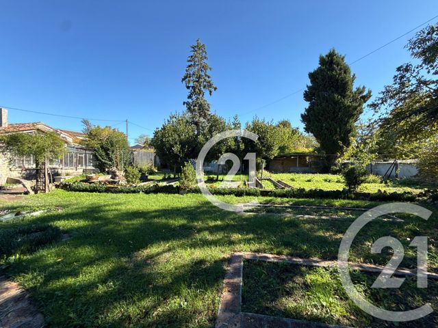 Maison &agrave; vendre - 5 pi&egrave;ces - 186,50 m2 - Julienne - 16 - POITOU-CHARENTES