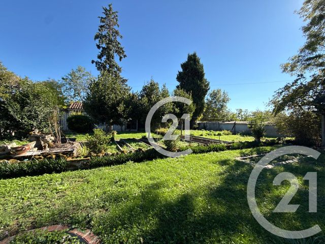 Maison &agrave; vendre - 5 pi&egrave;ces - 186,50 m2 - Julienne - 16 - POITOU-CHARENTES