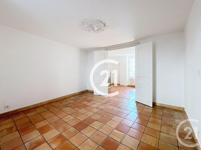 Maison &agrave; louer - 5 pi&egrave;ces - 108,20 m2 - Jarnac - 16 - POITOU-CHARENTES