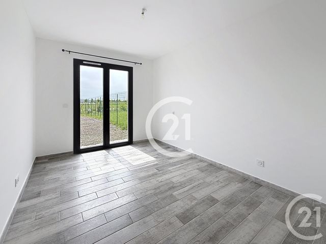 Maison &agrave; louer - 4 pi&egrave;ces - 89,20 m2 - Segonzac - 16 - POITOU-CHARENTES