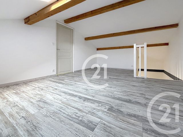 Maison &agrave; louer - 5 pi&egrave;ces - 114 m2 - Jarnac - 16 - POITOU-CHARENTES