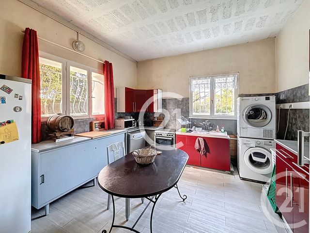 Maison &agrave; louer - 5 pi&egrave;ces - 183,60 m2 - Jarnac - 16 - POITOU-CHARENTES