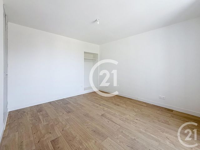 Maison &agrave; louer - 5 pi&egrave;ces - 143,50 m2 - Jarnac - 16 - POITOU-CHARENTES