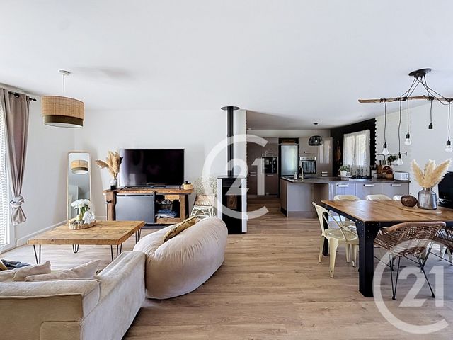 Maison &agrave; vendre - 4 pi&egrave;ces - 90 m2 - Gondeville - 16 - POITOU-CHARENTES