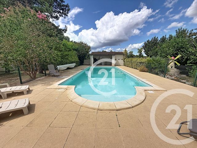 Maison &agrave; vendre - 4 pi&egrave;ces - 124 m2 - Jarnac - 16 - POITOU-CHARENTES