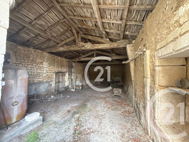 Maison &agrave; vendre - 4 pi&egrave;ces - 143 m2 - St Meme Les Carrieres - 16 - POITOU-CHARENTES