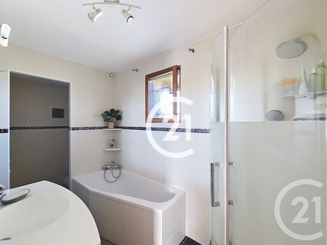 Maison &agrave; vendre - 6 pi&egrave;ces - 133 m2 - Juillac Le Coq - 16 - POITOU-CHARENTES