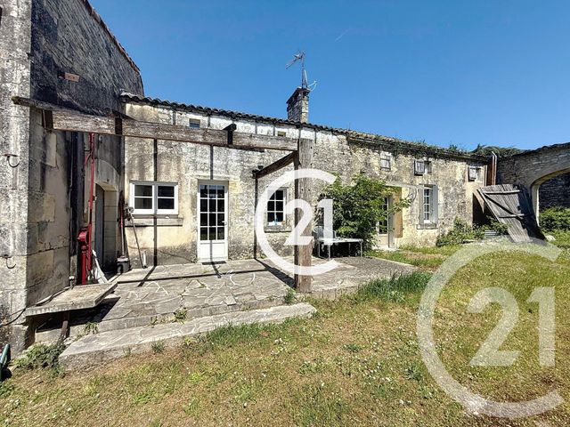 Maison &agrave; vendre - 3 pi&egrave;ces - 127 m2 - Nercillac - 16 - POITOU-CHARENTES