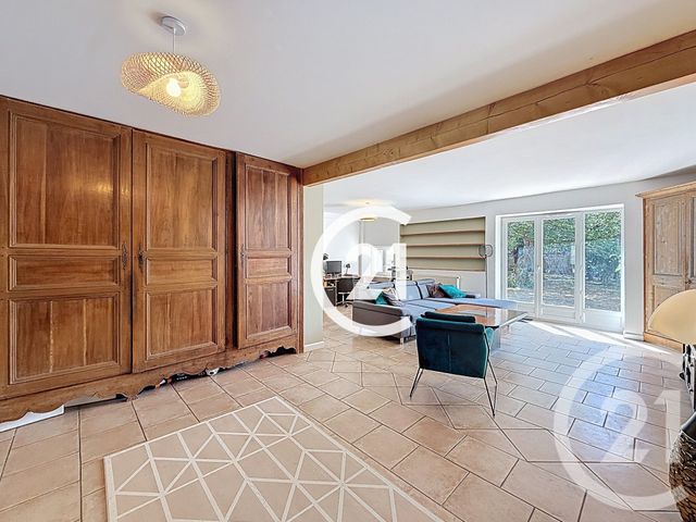 Maison à vendre - 5 pièces - 176 m2 - Gondeville - 16 - POITOU-CHARENTES