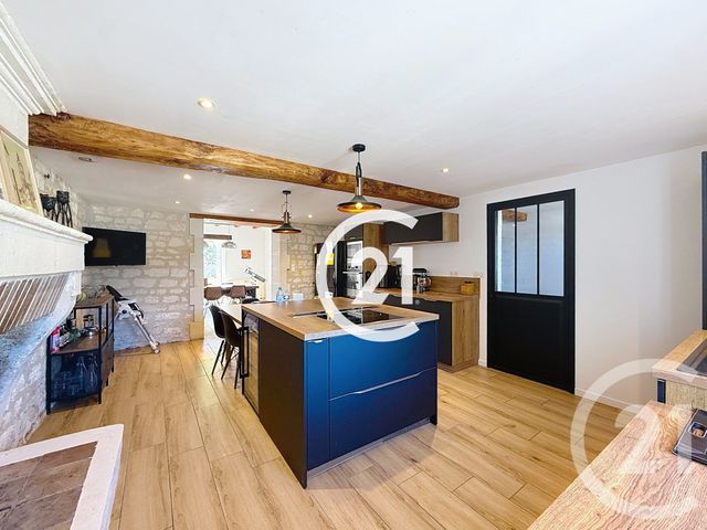 Maison à vendre - 5 pièces - 176 m2 - Gondeville - 16 - POITOU-CHARENTES