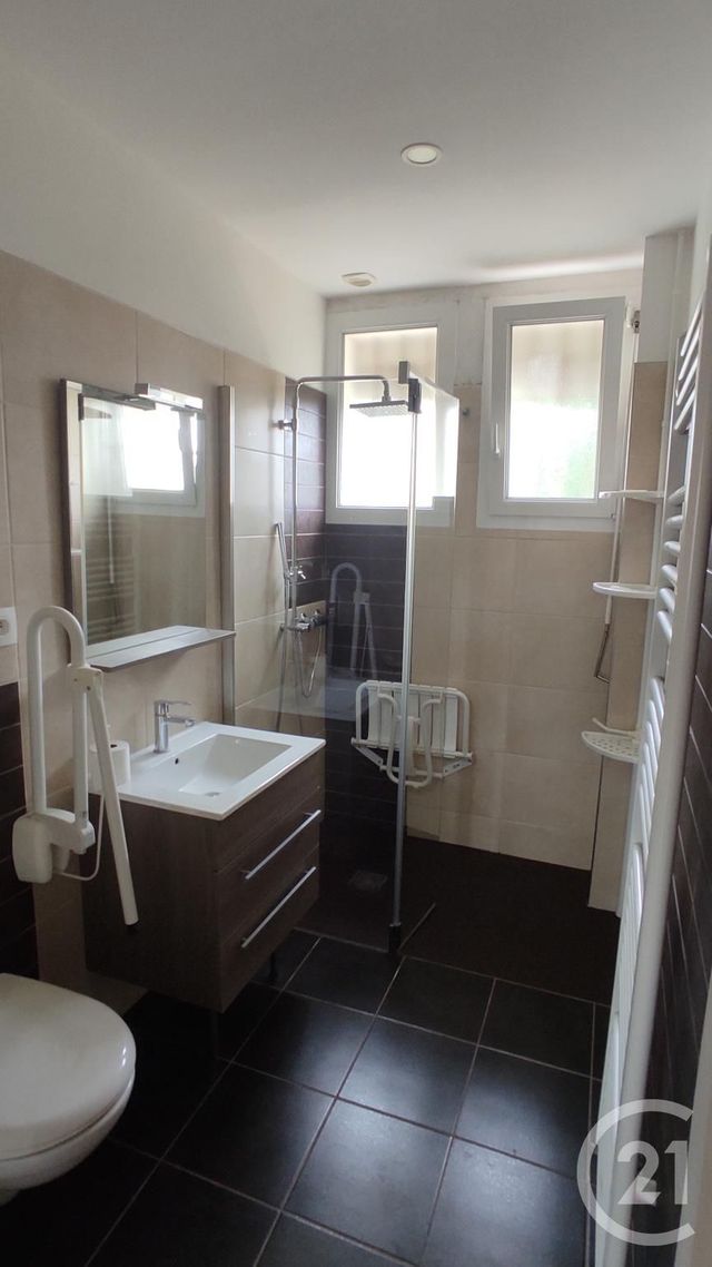 Maison &agrave; vendre - 8 pi&egrave;ces - 126 m2 - Saintes - 17 - POITOU-CHARENTES