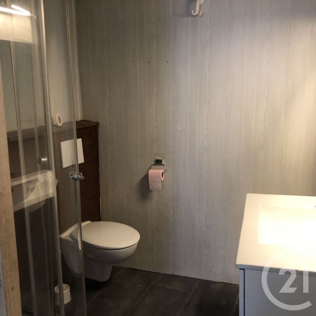 Appartement &agrave; vendre - 6 pi&egrave;ces - 102,94 m2 - Saintes - 17 - POITOU-CHARENTES