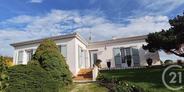 Maison &agrave; vendre - 6 pi&egrave;ces - 159 m2 - Saintes - 17 - POITOU-CHARENTES