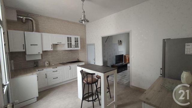 Maison &agrave; vendre - 4 pi&egrave;ces - 81,18 m2 - Saintes - 17 - POITOU-CHARENTES