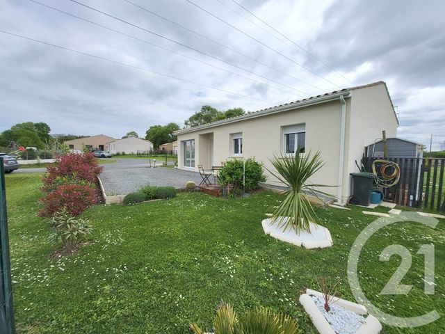 Maison &agrave; vendre - 5 pi&egrave;ces - 99 m2 - Saintes - 17 - POITOU-CHARENTES