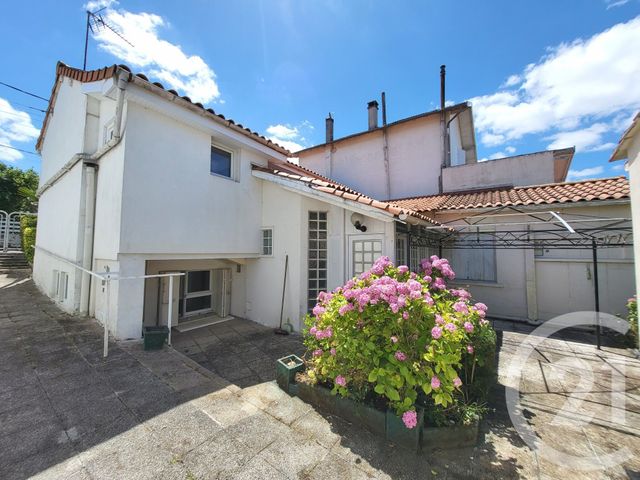 Maison &agrave; vendre - 3 pi&egrave;ces - 107 m2 - Saintes - 17 - POITOU-CHARENTES