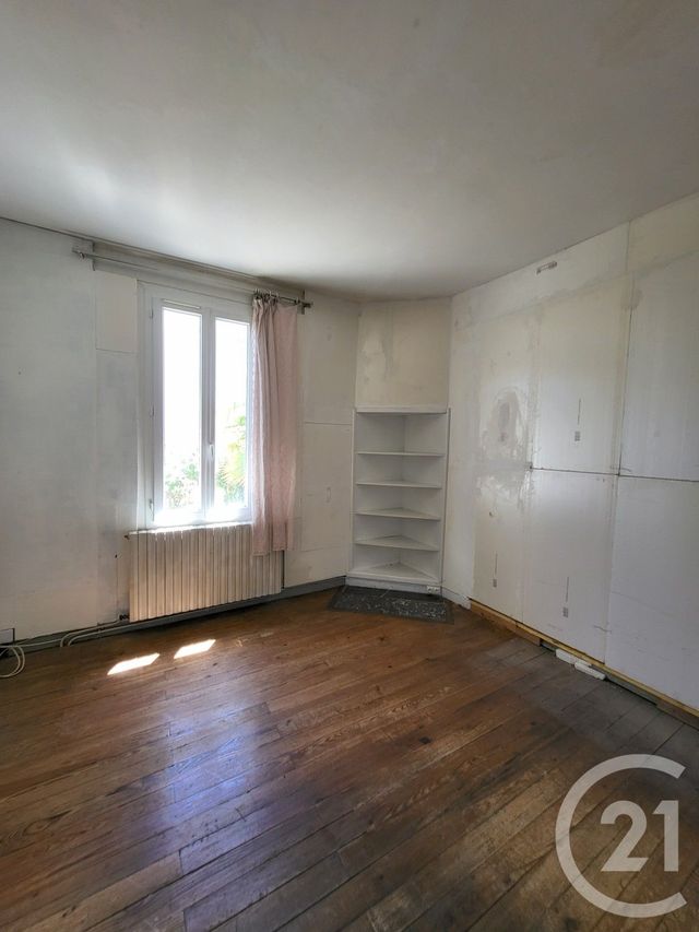 Maison &agrave; vendre - 3 pi&egrave;ces - 107 m2 - Saintes - 17 - POITOU-CHARENTES
