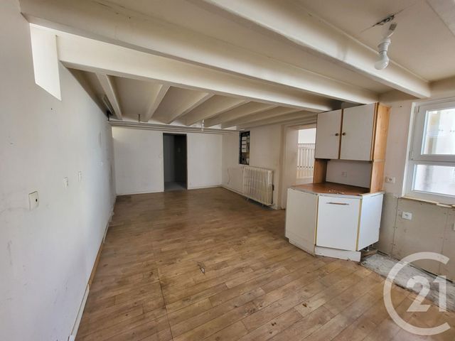 Maison &agrave; vendre - 3 pi&egrave;ces - 107 m2 - Saintes - 17 - POITOU-CHARENTES