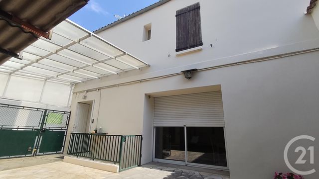 Maison &agrave; vendre - 4 pi&egrave;ces - 77 m2 - Saintes - 17 - POITOU-CHARENTES