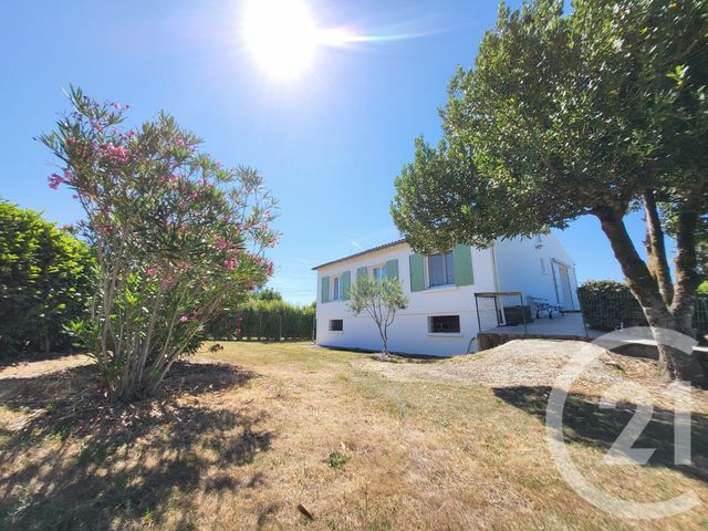Maison &agrave; vendre - 4 pi&egrave;ces - 94,36 m2 - Chaniers - 17 - POITOU-CHARENTES