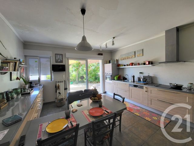 Maison &agrave; vendre - 5 pi&egrave;ces - 164,70 m2 - Saintes - 17 - POITOU-CHARENTES