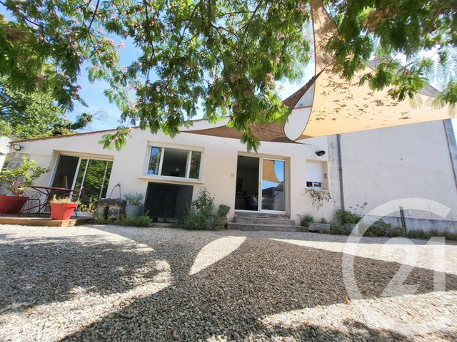 Maison &agrave; vendre - 5 pi&egrave;ces - 164,70 m2 - Saintes - 17 - POITOU-CHARENTES