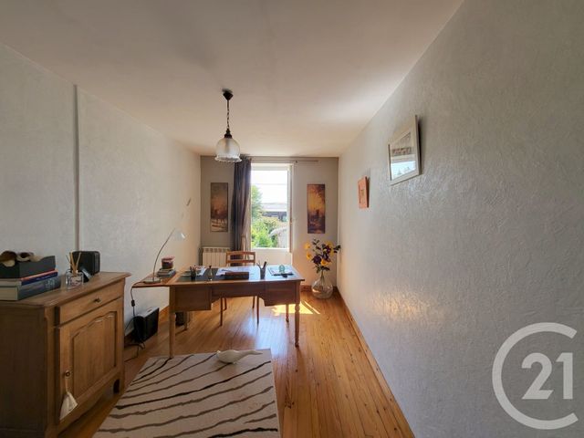 Maison &agrave; vendre - 5 pi&egrave;ces - 164,70 m2 - Saintes - 17 - POITOU-CHARENTES