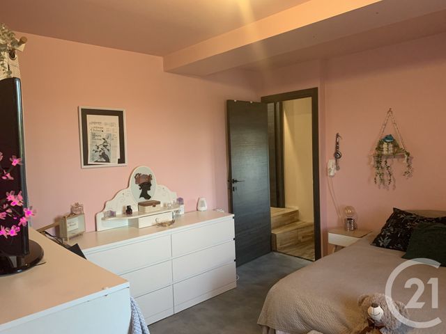 Maison &agrave; vendre - 5 pi&egrave;ces - 146,60 m2 - Saintes - 17 - POITOU-CHARENTES
