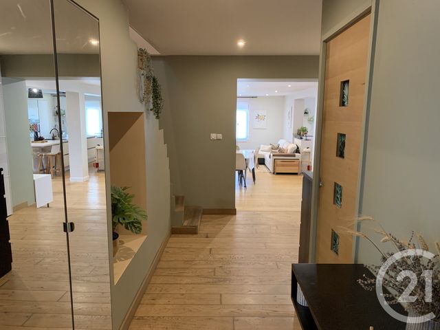 Maison &agrave; vendre - 5 pi&egrave;ces - 146,60 m2 - Saintes - 17 - POITOU-CHARENTES