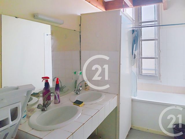 Appartement F4 &agrave; vendre - 4 pi&egrave;ces - 79,55 m2 - Saintes - 17 - POITOU-CHARENTES