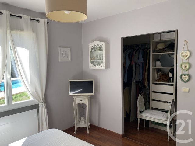 Maison &agrave; vendre - 5 pi&egrave;ces - 125 m2 - Saintes - 17 - POITOU-CHARENTES