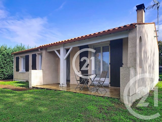 Maison &agrave; vendre - 4 pi&egrave;ces - 88,94 m2 - St Porchaire - 17 - POITOU-CHARENTES